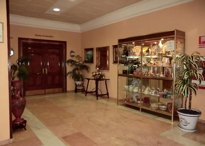 Hostal Restaurante El Paso